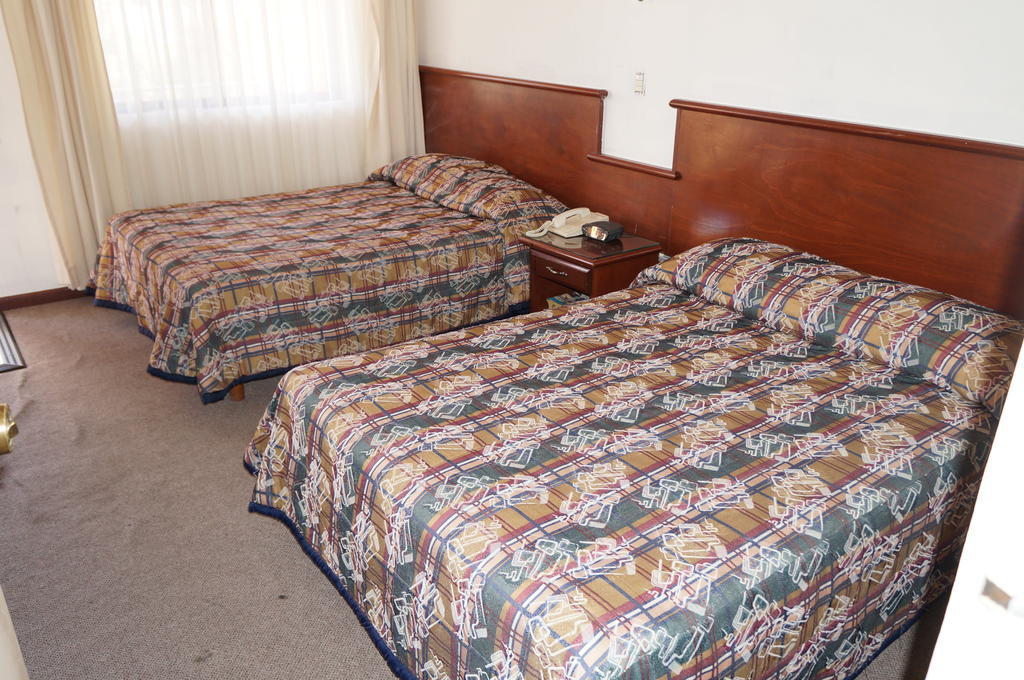 Maria Luisa Inn & Suites Juarez  Phòng bức ảnh