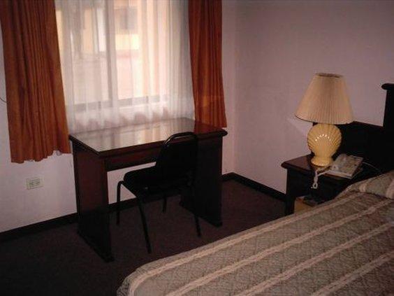 Maria Luisa Inn & Suites Juarez  Phòng bức ảnh
