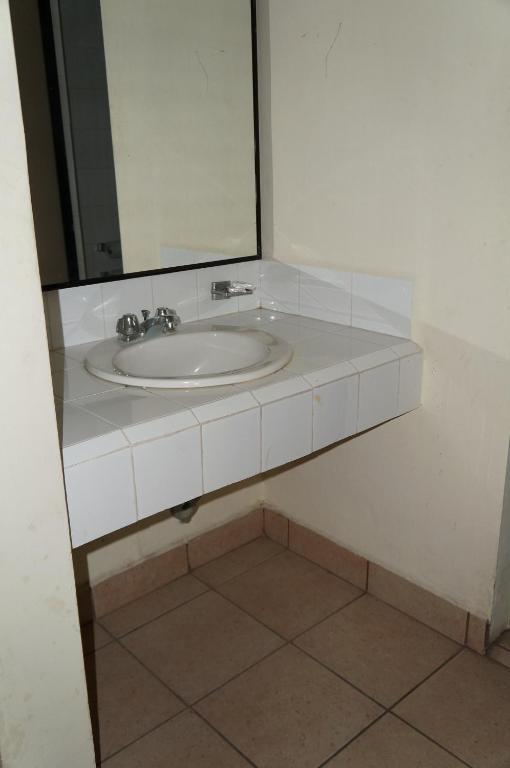 Maria Luisa Inn & Suites Juarez  Ngoại thất bức ảnh