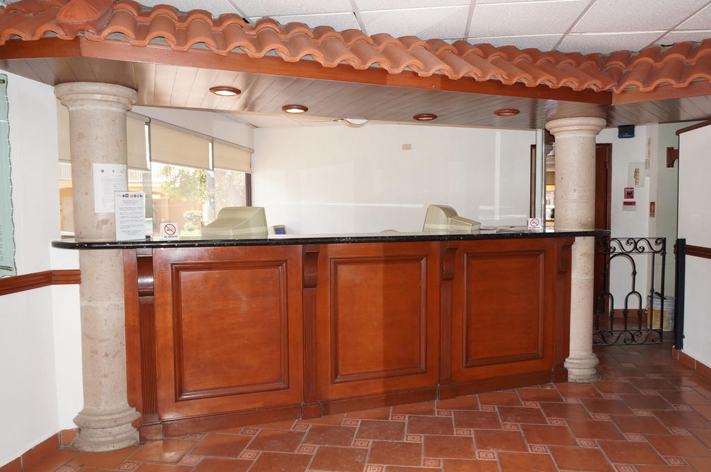 Maria Luisa Inn & Suites Juarez  Ngoại thất bức ảnh